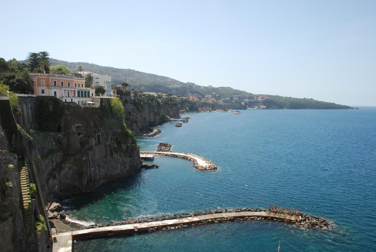 Residenza Viviani Bed & Breakfast Sant'Agnello Exterior photo