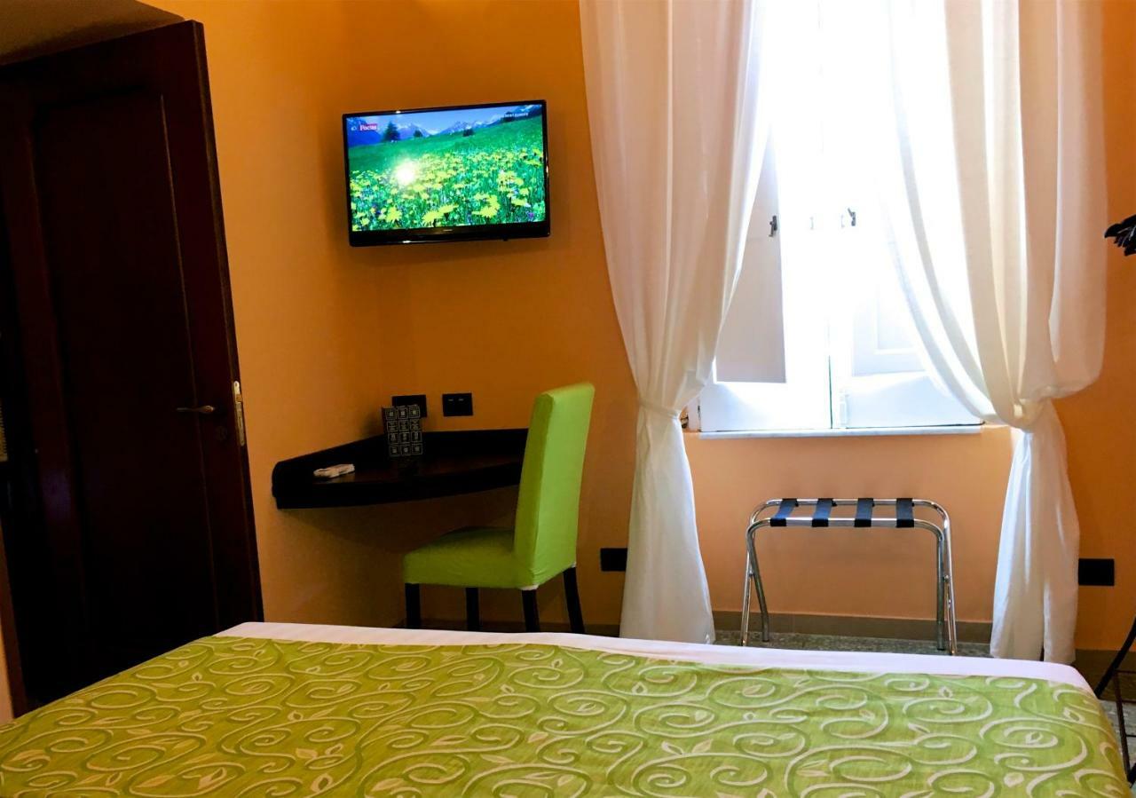 Residenza Viviani Bed & Breakfast Sant'Agnello Exterior photo